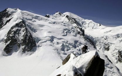 Monte Bianco, un’altra tragedia: muoiono due alpinisti
