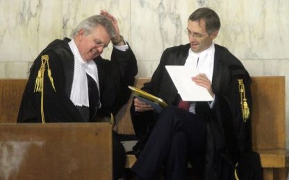 Ruby, i giudici: sì al legittimo impedimento per Berlusconi