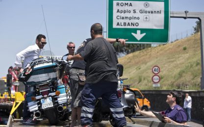 Roma, incidente durante il raduno Harley: diversi feriti