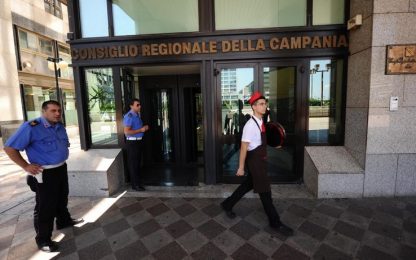 Campania, rimborsi a consiglieri: 57 indagati per peculato