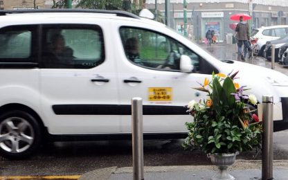 Milano, tassista ucciso: l'aggressore ai domiciliari
