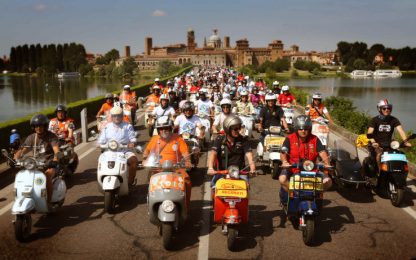 L'invasione delle "Vespe": a Mantova il mega raduno