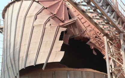 Incidenti sul lavoro, crolla un silos: morti 2 operai