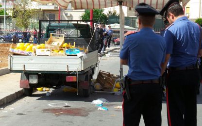 Sparatoria in un mercato di Palermo: tre feriti, due gravi