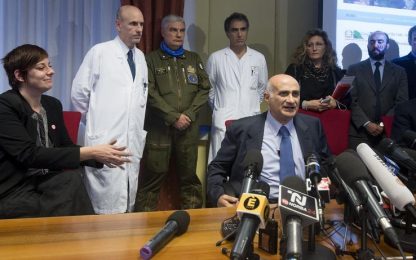 Ebola, stabile il medico di Emergency: cammina ed è autonomo