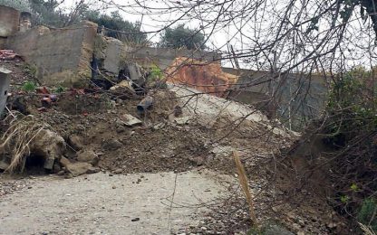 Calabria, frana del Crotonese: 50 persone già sfollate