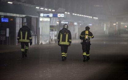 Incendio di Fiumicino, cinque operai indagati