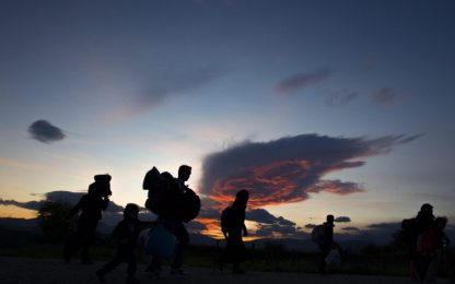 Migranti, l'Austria annuncia lo stop temporaneo di Schengen