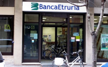 La procura conferma: indagati gli ex vertici di Banca Etruria