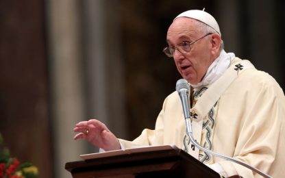 Il Papa: non confondere la famiglia voluta da Dio con altre unioni