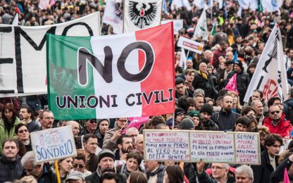 A Roma Family Day contro le unioni civili: "Ddl Cirinnà sia respinto"