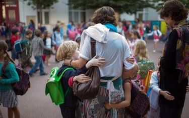 Coppia di donne, dal Tribunale sì all'adozione reciproca delle figlie