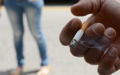 Fumatori, il record negativo è dell’Italia: prima tra gli adolescenti