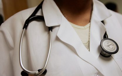 "Sono come dio": medico e infermiera arrestati a Saronno per omicidio