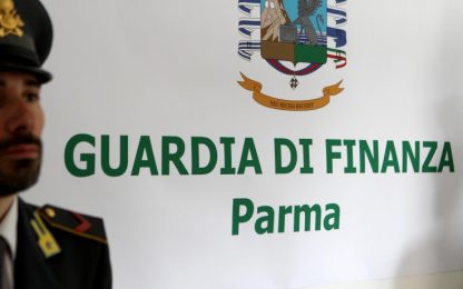 Truffa da 3 mld a imprenditori in crisi: blitz della Gdf di Parma