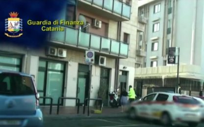 Tangenti per spostare dializzati nel Privato, 5 arresti a Catania