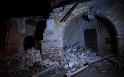 Nuovo sisma nel Centro Italia, tre forti scosse nel Maceratese. LIVE