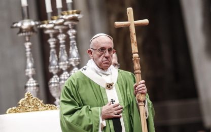 Papa incontra mille detenuti a San Pietro: "Atto di clemenza"