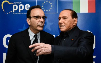 Berlusconi stoppa Parisi. La replica: "Con Salvini perde"