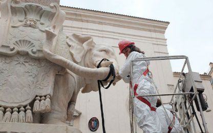 Roma, riparata a tempo di record la statua del Bernini