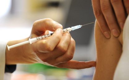 Meningite, vaccino per 140 studenti dell’Università Statale di Milano