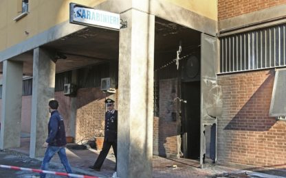 Bologna, ordigno in stazione dei Carabinieri: nessun ferito