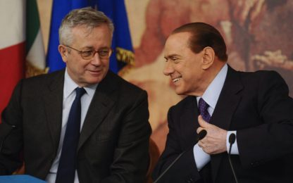 Manovra, Berlusconi e Tremonti annunciano la doppia fiducia