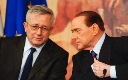Berlusconi: "Pareggio di bilancio anticipato al 2013"