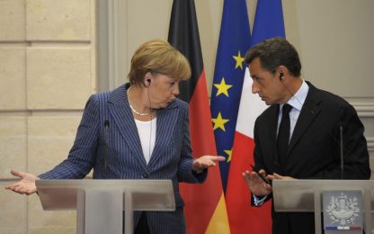 Merkel-Sarkozy: "Un governo economico per l'Europa"