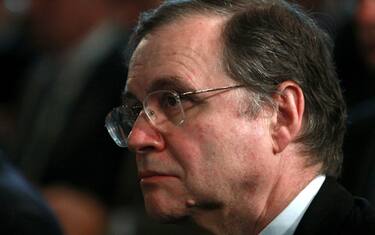 La ricetta di Visco: "Lavorare di più, in più e più a lungo"