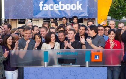 Facebook va male in Borsa, class action degli azionisti