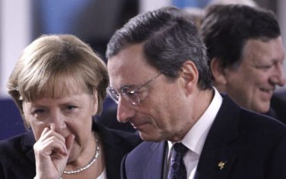Merkel, stop a Draghi: "No all'acquisto illimitato di bond"