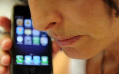 Smartphone, Agcom: "Internet batte gli sms"
