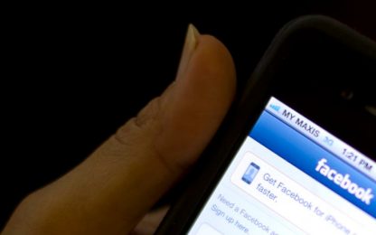 Pubblicità mobile, Facebook vola