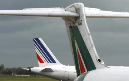 Alitalia, British Airways: "Aiuti illegali, Ue intervenga"