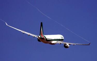 Alitalia, da Etihad ok all'accordo. Investimenti per 600 mln