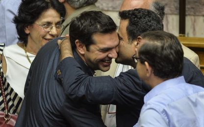 Grecia, dal Parlamento sì al piano. Ora parola a Eurogruppo