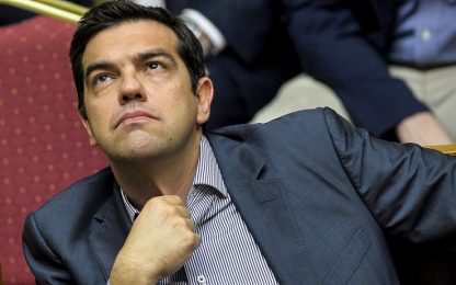 Grecia, il Parlamento approva il terzo piano di salvataggio