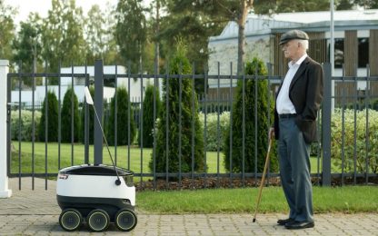 Non solo droni, arriva il robot per le consegne in città