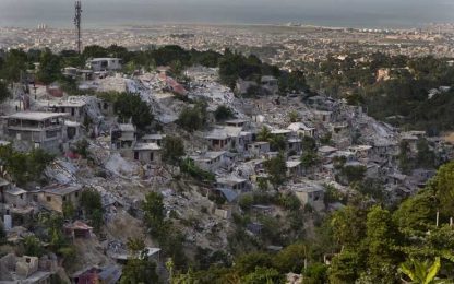 Sarkozy ad Haiti: 270 milioni di aiuti in due anni