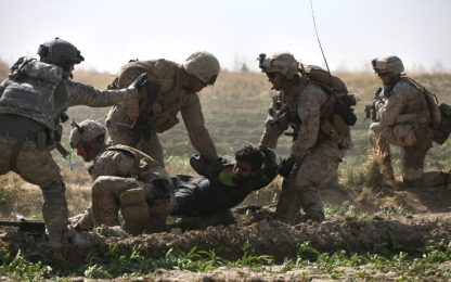 Afghanistan, McChrystal si scusa per le vittime civili