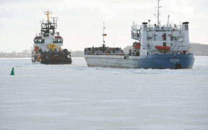 Liberate le navi bloccate dai ghiacci nel Baltico