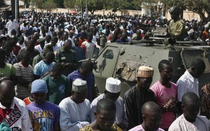 Nigeria, almeno 200 morti in scontri religiosi