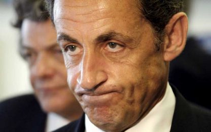 Affare Bettencourt, Sarkozy va in tv: “Chiarirò tutto”
