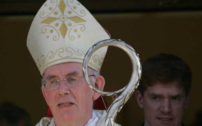 Pedofilia, primate chiesa irlandese: “Ho taciuto, mi scuso”