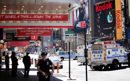 Psicosi a New York, falso allarme bomba a Times Square