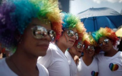 Messico, in migliaia in piazza per il Gay Pride