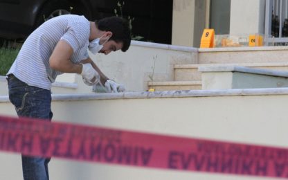 Grecia, giornalista assassinato sotto casa
