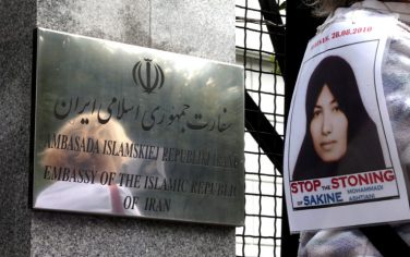 sakineh_ambasciata_iran_polonia