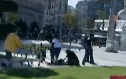 Kamikaze nel centro di Istanbul